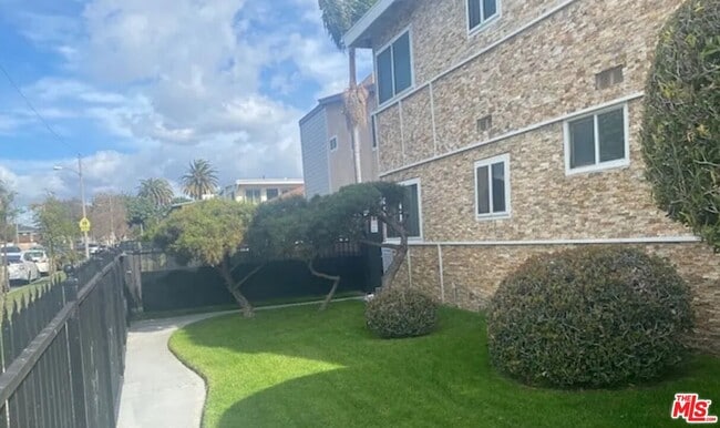 Photo - 628 S Osage Ave Condo Unit 8