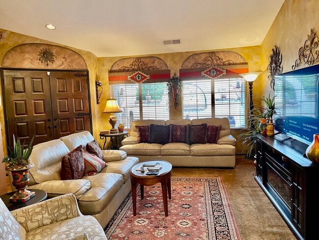 Photo - 78785 Villeta Dr