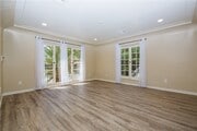 Photo - 711 W 6th St Apartment Unit 3