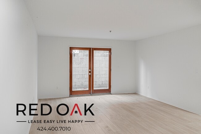 Photo - 1011 Pico Blvd Condo Unit 13