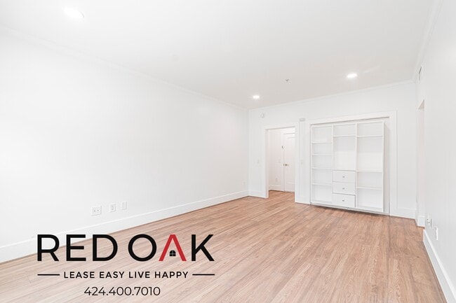 Photo - 6533 Hollywood Blvd Condo Unit 114