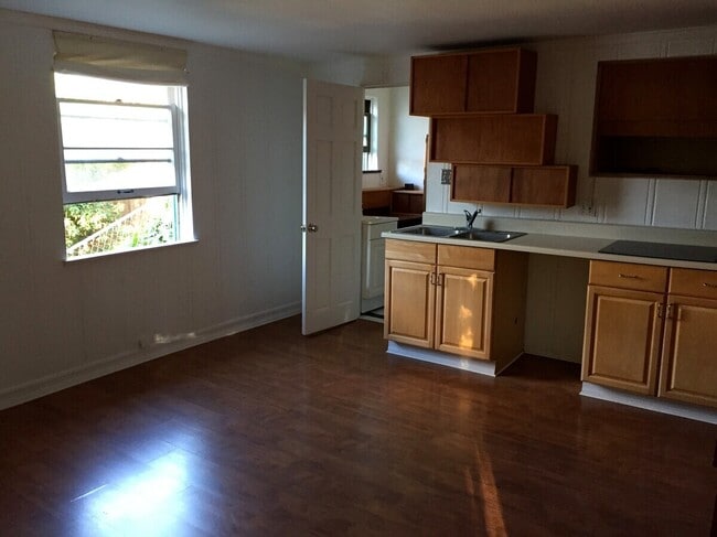 Inside east wall - 2085 Ivar Ave