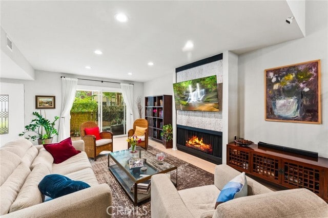 Photo - 13243 Fiji Way