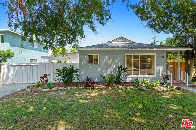Photo - 11951 Bray St House