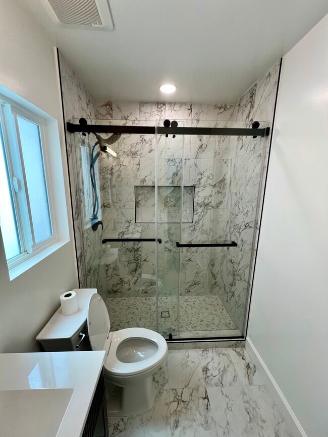 Photo - 1739 Monterey Blvd Unit Hermosa Beach Studio