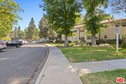 Photo - 5830 Bowcroft St Unit 4