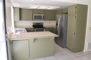 Photo - 3Bed/2.5Bath Townhome off Poinsettia!~ Briarwood