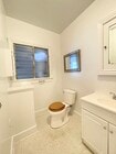 Bathroom - 717 1/2 N Ridgewood Pl Unit 2nd Floor