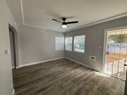 Photo - Beautifully renovated one bedroom home Unit 3862