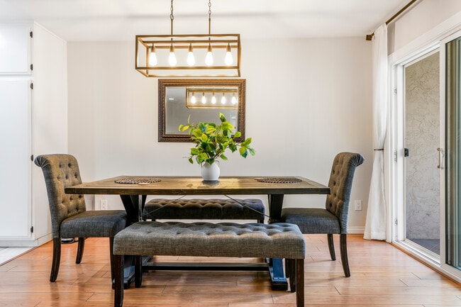 Photo - 6747 Friars Rd Unit 113