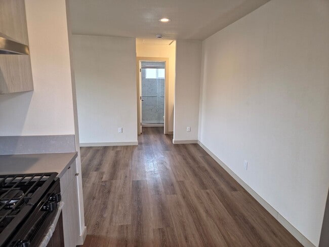 Photo - 1805 James Pl Unit A
