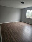 Photo - 1539 W 58th St Townhome