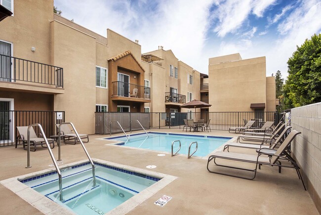 Photo - Fulton Gardens