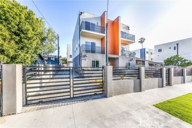 Photo - 11308 Miranda St