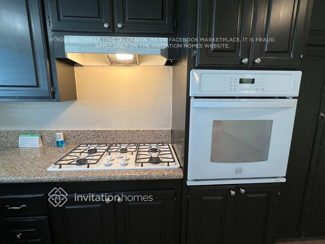 Photo - 526 W Hoffer St