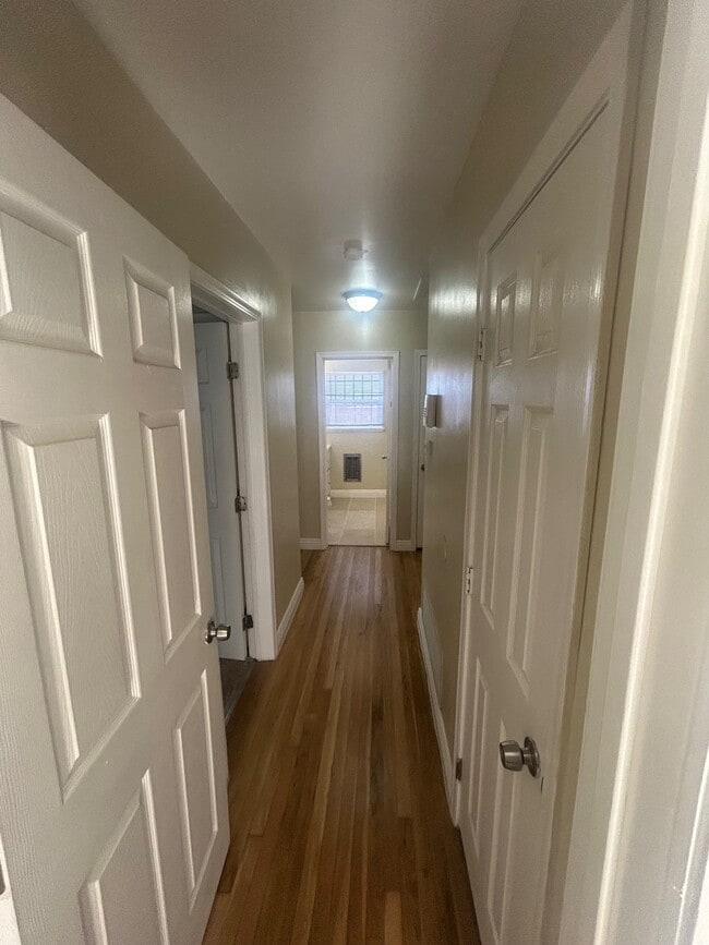 Photo - 2911 W 129th St