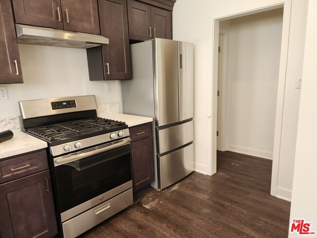 Photo - 425 N Ogden Dr Unit 427 1/2
