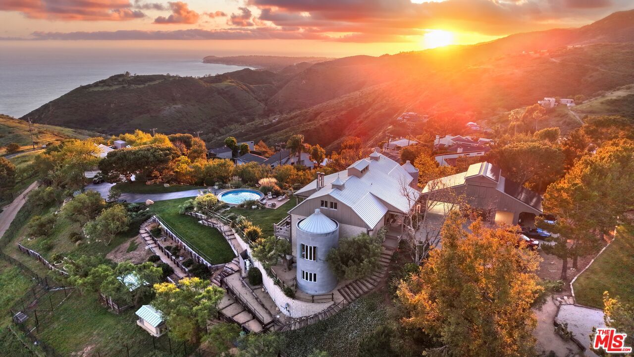 Photo - 3020 Corral Canyon Rd