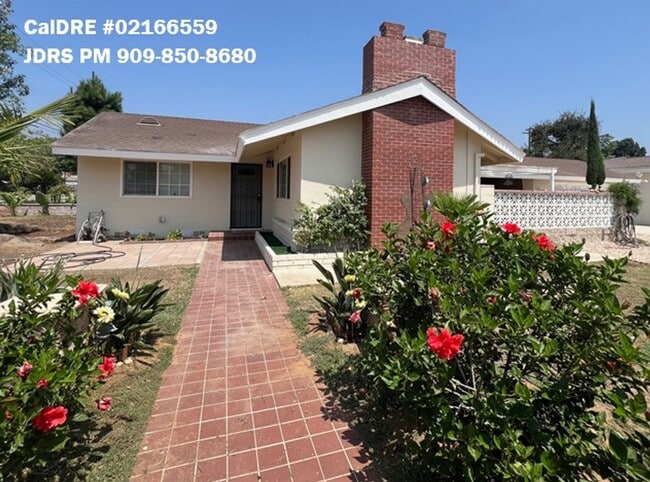 Building Photo - Arcadia 3 Bedroom Home