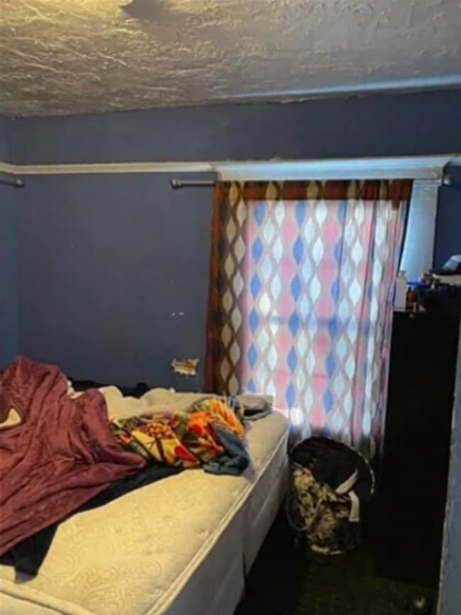 Photo - 5758 11th Ave