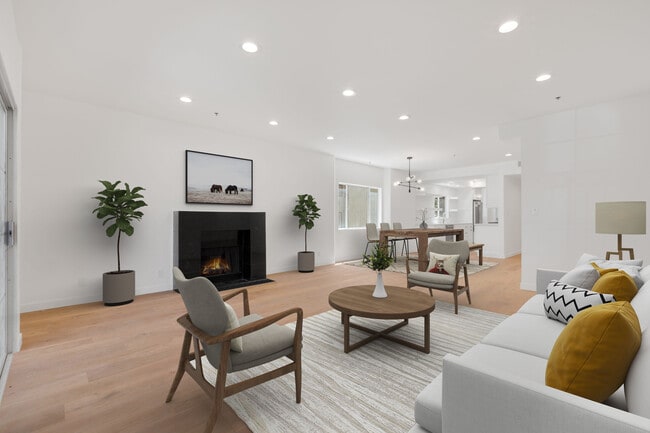 Building Photo - 1871 Greenfield Ave Unit 102 Rental