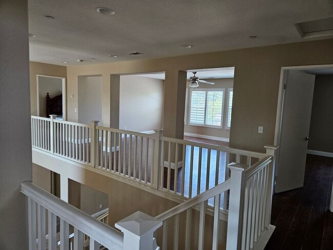 Photo - 410 Caliente Dr