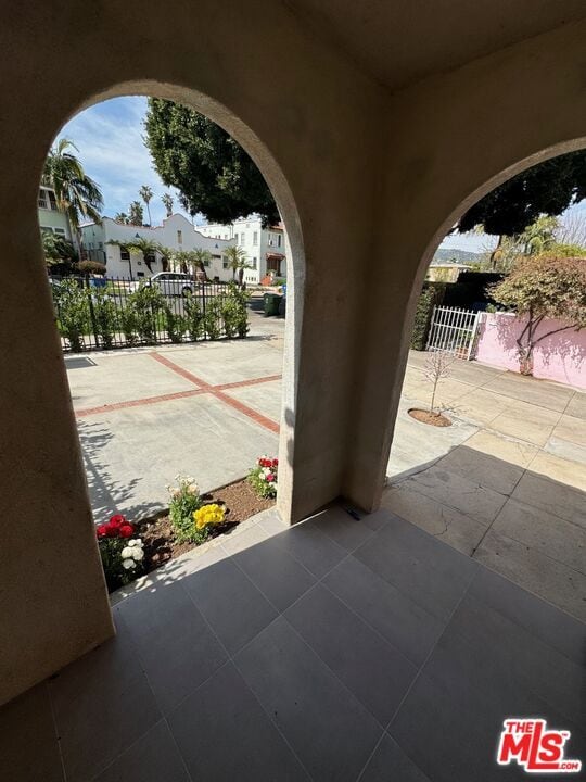 Photo - 1536 N Commonwealth Ave Unit 1538