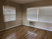 Photo - 709 S Louise St Unit A