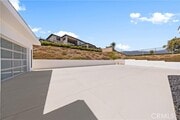 Photo - 1270 W Chase Dr House