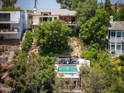 Photo - 2094 Trentham Rd House