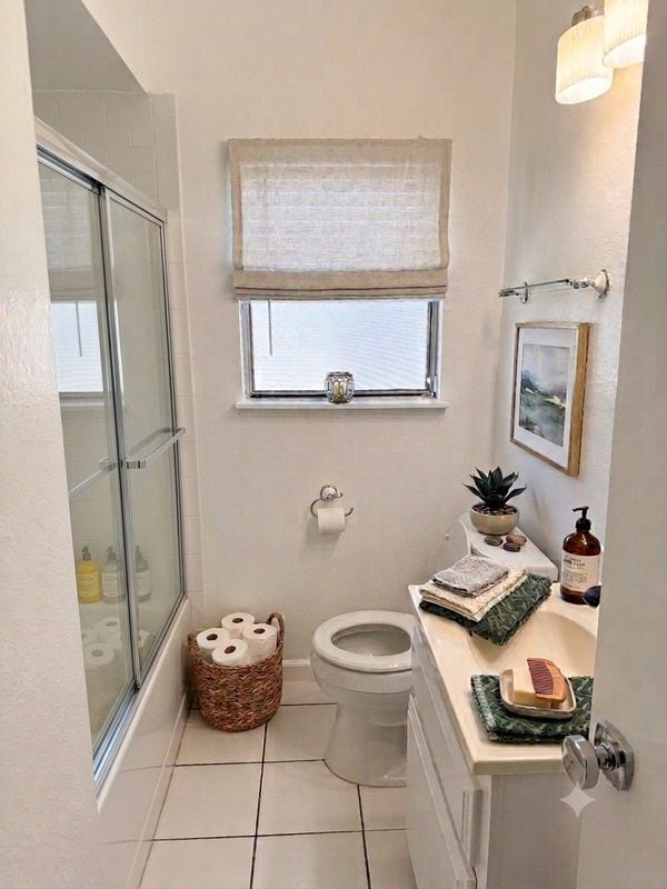 Photo - 5870 Bowcroft St Unit 2