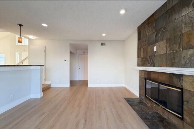 Photo - 37740 Duffel St