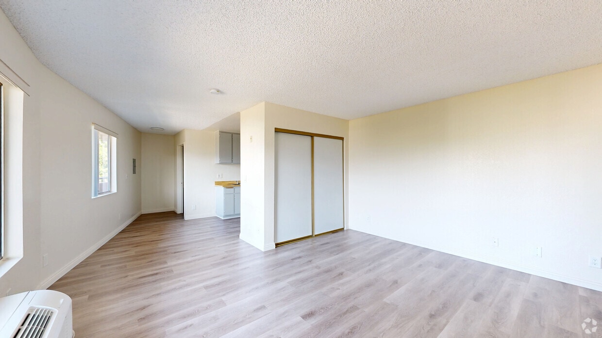 3D Tour - 249 W Alameda Ave Burbank
