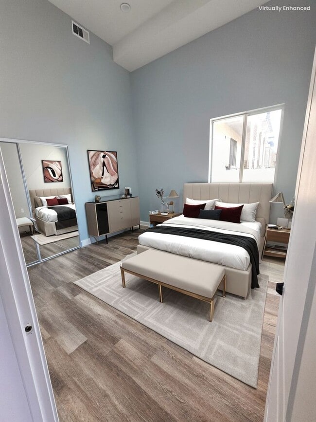 Photo - 608 E 29th St Unit #608