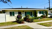 Photo - 3371 Catalina St