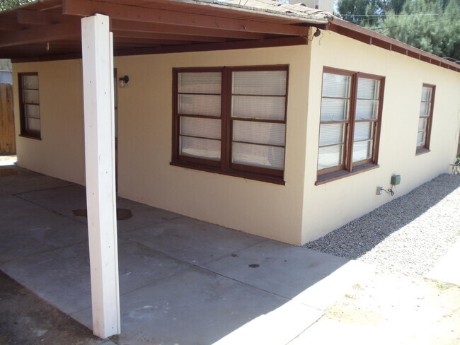 Building Photo - 45153 Date Rental