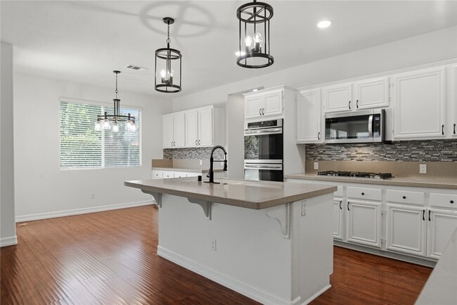 Photo - 1605 Rivendel Dr
