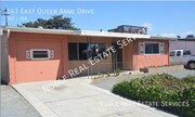 Photo - 143 E Queen Ann Dr House