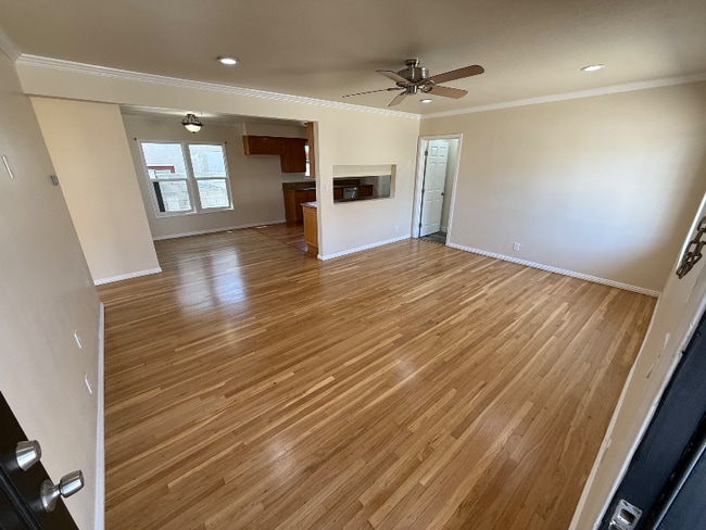 Photo - 1051 E Badillo St Unit 1051