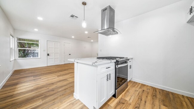 Photo - Fully Renovated 2 Bed • 1.5 Bath Duplex