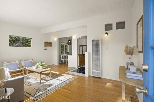 Photo - 2749 Pierpont Blvd