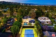 Photo - 721 N Beverly Dr House
