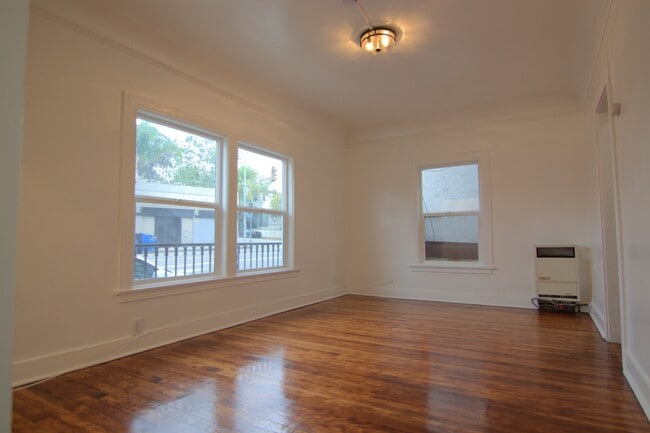 Photo - Yucca St 6358