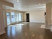 Photo - 9727 Horner St