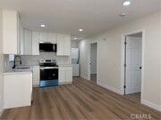 Photo - 904 N 2nd Ave