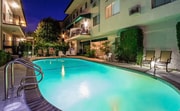 Photo - 220 E Live Oak St Apartment Unit 3