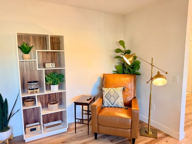 Photo - 942 Ruby Dr Unit A