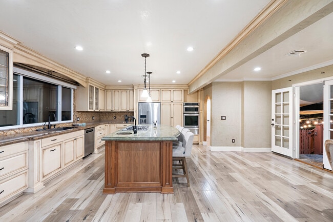 Photo - 11265 Sunshine Ter