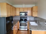 Kitchen - 1837 Pearl St Unit B