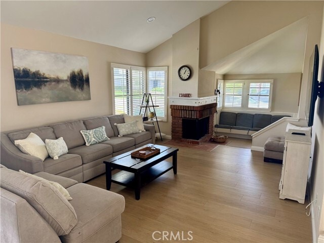 Photo - 17 Fallbrook